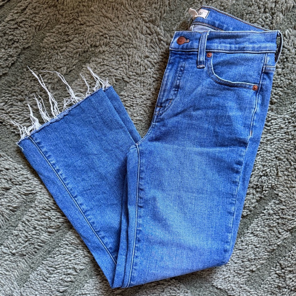 Madewell Mid-Rise Kick Out Jeans
